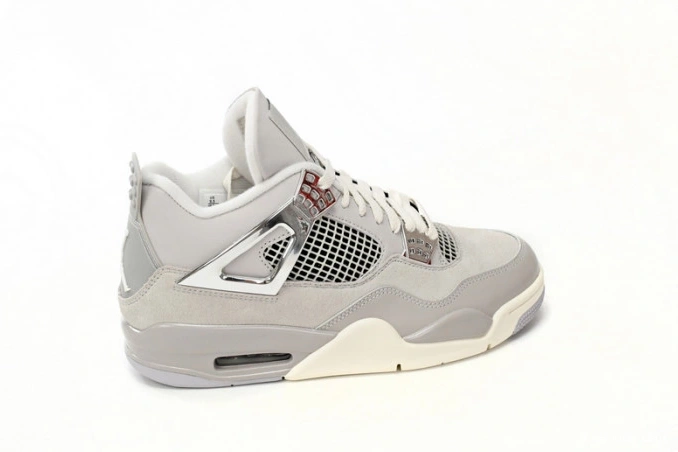 Frozen Moments Jordan WMNS Air AQ9129-001 4 0821